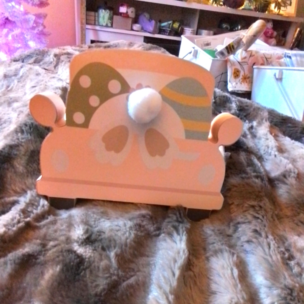 NWT HELLO SPRING CAR WITH BUNNY'S TAIL AND EASTER EGGS
